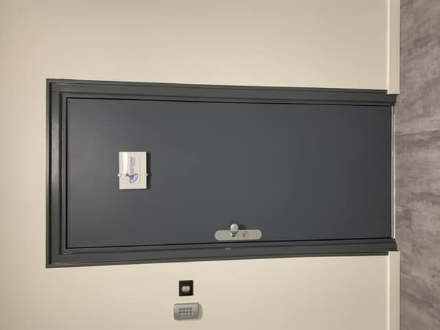 installation porte villeurbanne